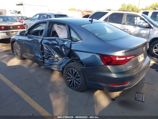 3VWC57BUXMM022109 Volkswagen Jetta S/se/r-line