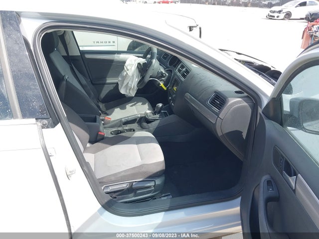 3VW2B7AJ5HM411421 Volkswagen Jetta 1.4t S
