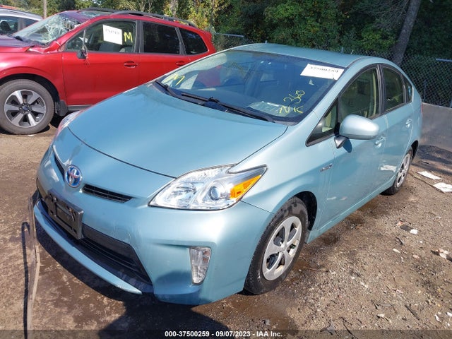 Toyota Prius Four 2015 JTDKN3DU4F1903733 Image 2