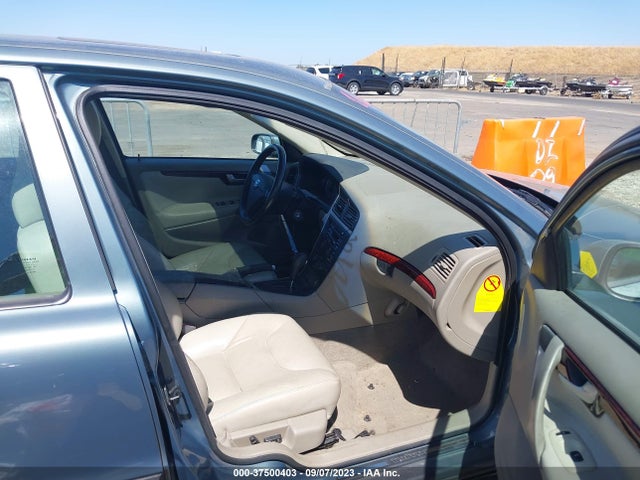 2004 VOLVO S60 VIN: YV1RH59H442380938
