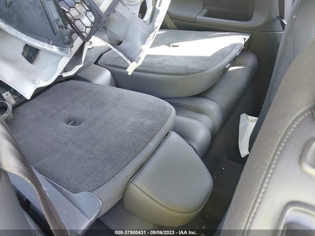 2011 VOLVO C30 VIN: YV1672MK3B2184557