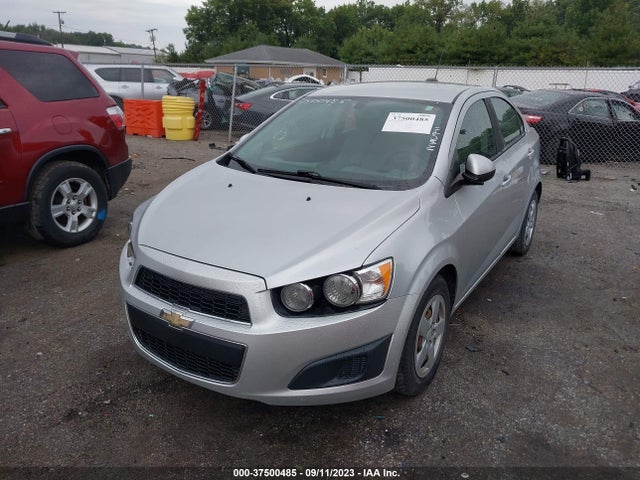 Chevrolet Sonic Ls Auto 2016 1G1JA5SH1G4127448 Image 2