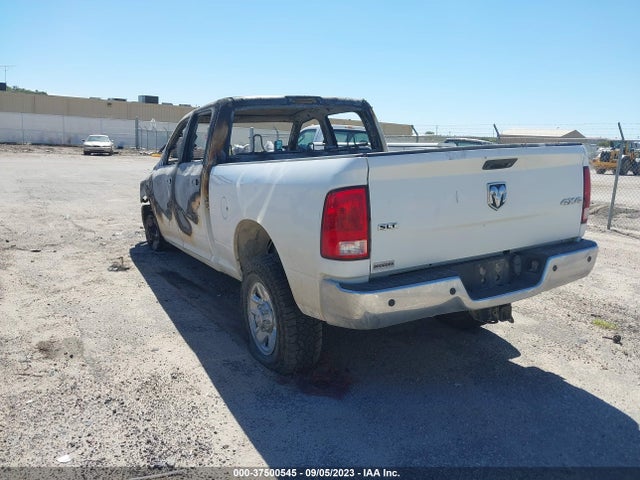3C6UR5DL4JG242769 RAM 2500 Slt