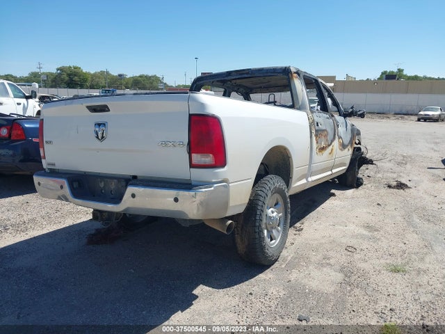 3C6UR5DL4JG242769 RAM 2500 Slt