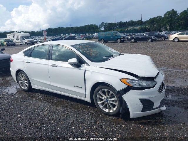 2019 FORD FUSION HYBRID SE VIN: 3FA6P0LU1KR240641