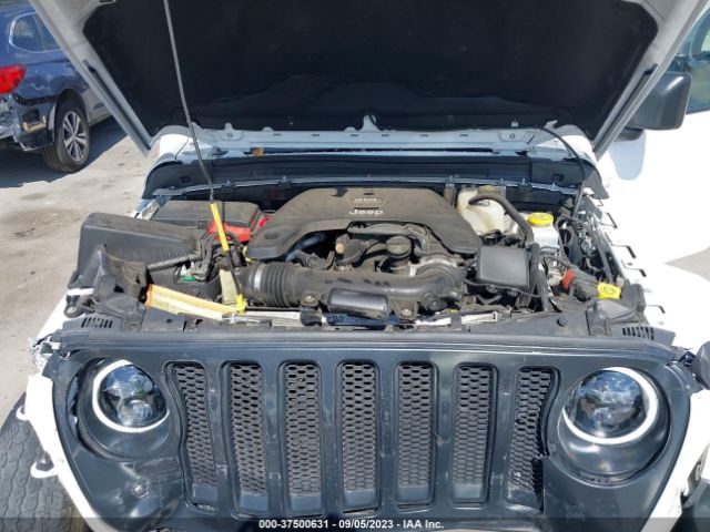 1C4HJXEG9JW116133 Jeep Wrangler Unlimited Sahara