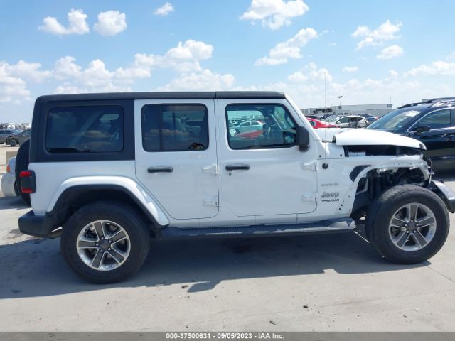 1C4HJXEG9JW116133 Jeep Wrangler Unlimited Sahara