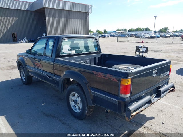 1992 MAZDA B2600 CAB PLUS VIN: JM2UF6142N0300808