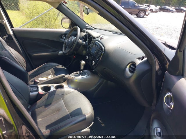 2011 NISSAN JUKE SL VIN: JN8AF5MR4BT014031