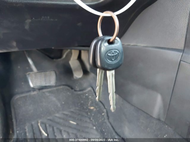 5YFBURHE7EP106959 Toyota COROLLA LE