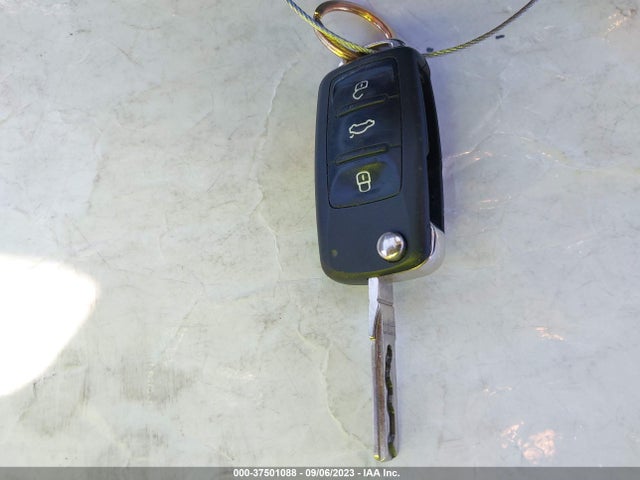 3VW2B7AJ6JM263558 Volkswagen Jetta 1.4t S