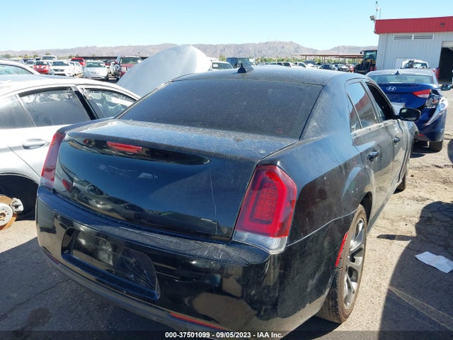 Chrysler 300 300s 2015 2C3CCABGXFH786449 Image 4
