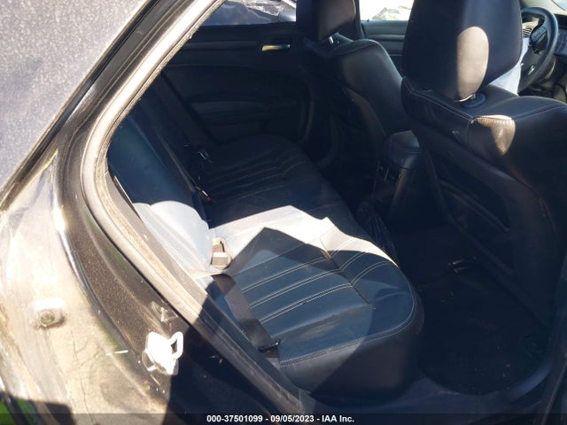 Chrysler 300 300s 2015 2C3CCABGXFH786449 Image 8