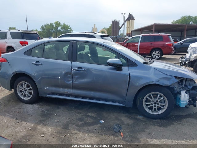 Toyota Corolla Hybrid Le 2022 JTDEAMDE8NJ054373 Image 13