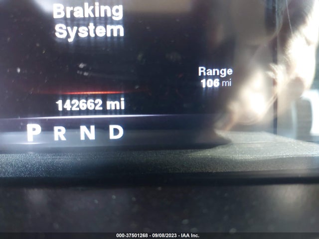 1C6RR7NT7ES137982 RAM 1500 Laramie