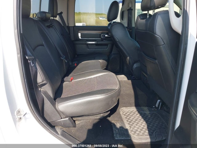 1C6RR7NT7ES137982 RAM 1500 Laramie