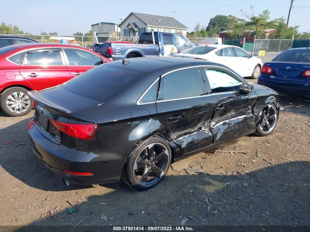 WAUEFGFFXF1129663 Audi A3 2.0t Premium Plus