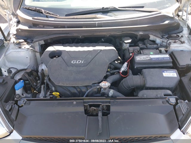 2016 HYUNDAI VELOSTER VIN: KMHTC6AD3GU286482