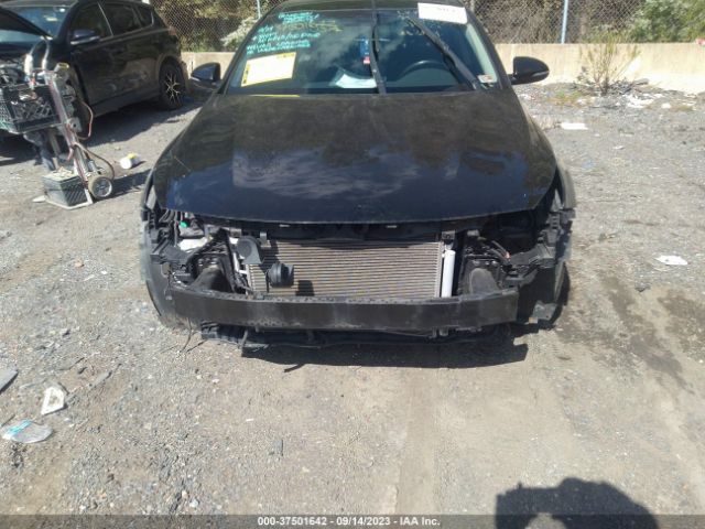 5XXGT4L38JG233174 KIA Optima S