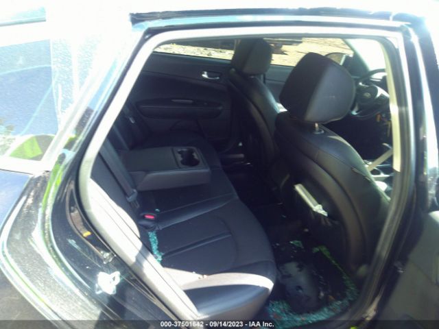 5XXGT4L38JG233174 KIA Optima S