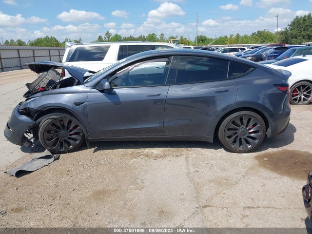 2022 TESLA MODEL Y PERFORMANCE VIN: 7SAYGDEF9NF395228