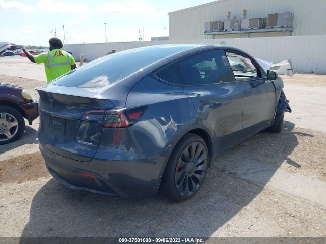 2022 TESLA MODEL Y PERFORMANCE VIN: 7SAYGDEF9NF395228
