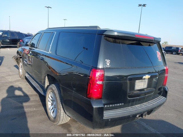 Chevrolet Suburban Lt 2018 1GNSCHKC9JR211871 Image 3