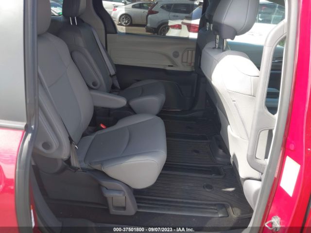 5TDYSKFC7MS019464 Toyota SIENNA XLE