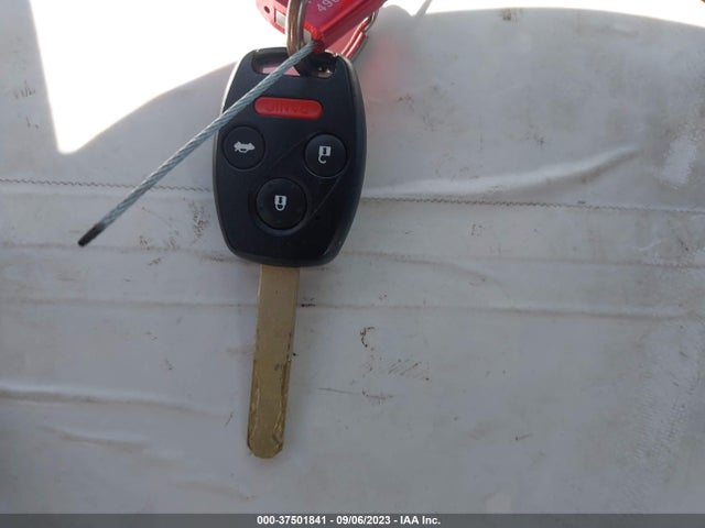 2010 HONDA CIVIC CPE EX-L VIN: 2HGFG1B97AH508651
