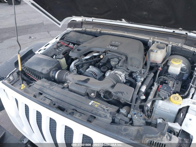 1C4HJXDG1JW154473 Jeep Wrangler Unlimited Sport