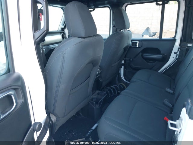 1C4HJXDG1JW154473 Jeep Wrangler Unlimited Sport