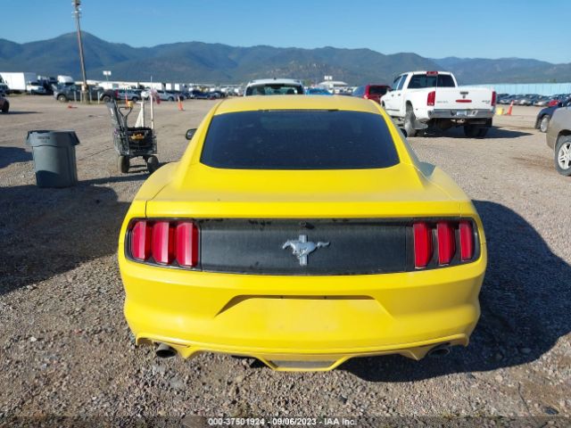 1FA6P8AM2G5217560 Ford Mustang V6