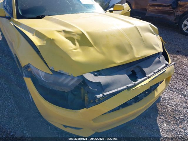 1FA6P8AM2G5217560 Ford Mustang V6