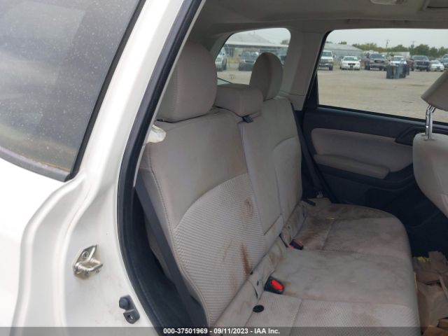 JF2SJAGC2JH407981 Subaru Forester Premium