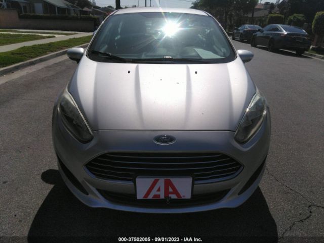 3FADP4EJ8FM167515 Ford FIESTA SE