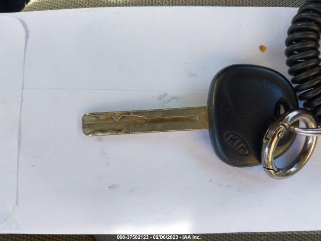 KNADM5A35F6500055 KIA RIO LX