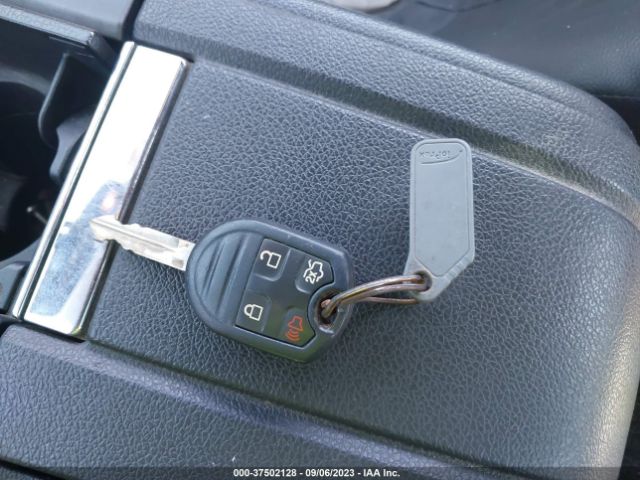 1ZVBP8AM8E5333574 Ford Mustang V6