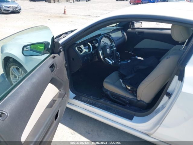 1ZVBP8AM8E5333574 Ford Mustang V6