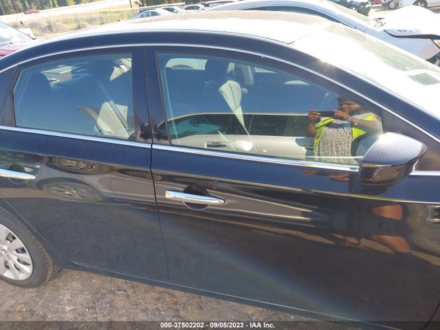 Nissan SENTRA S 2018 3N1AB7APXJY268485 Image 13