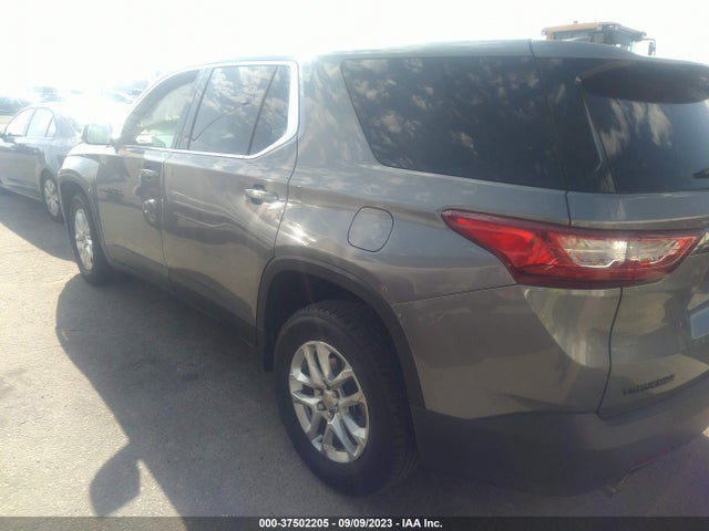 Chevrolet Traverse Ls 2019 1GNERFKW2KJ319744 Image 3