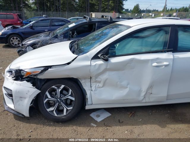 3KPF24AD1LE140518 KIA Forte Lxs