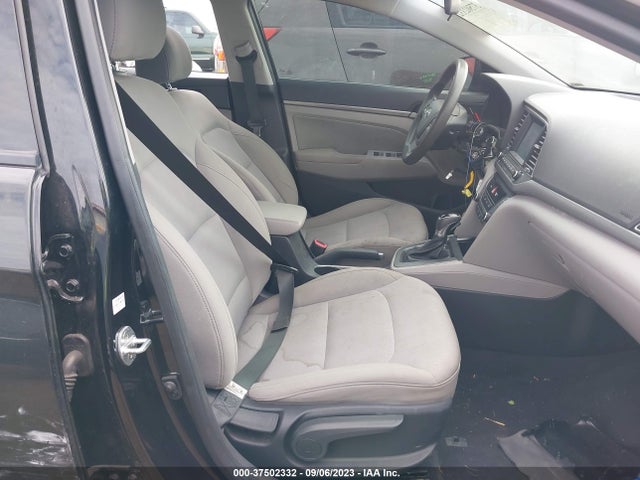 Hyundai ELANTRA SEL 2018 5NPD84LFXJH304846 Image 11