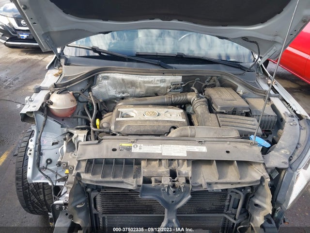 WVGAV7AX9GW604868 Volkswagen Tiguan R-line