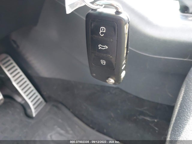 WVGAV7AX9GW604868 Volkswagen Tiguan R-line