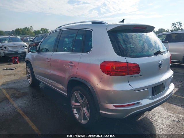 WVGAV7AX9GW604868 Volkswagen Tiguan R-line
