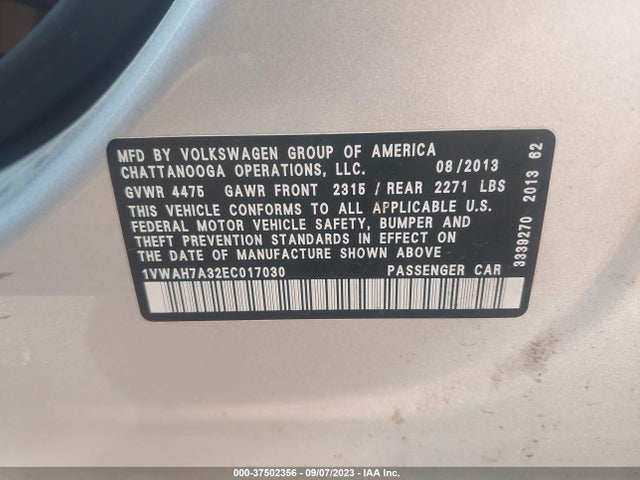1VWAH7A32EC017030 Volkswagen PASSAT S