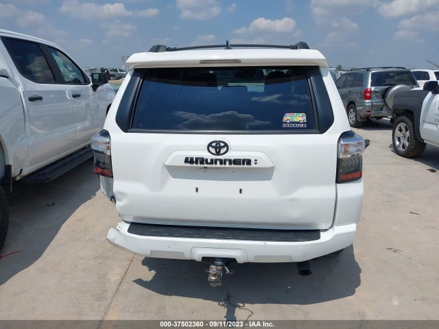 Toyota 4runner Sr5 Premium 2022 JTEFU5JR6N5254682 Image 17