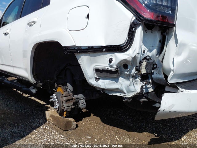 Toyota 4runner Sr5 Premium 2022 JTEFU5JR6N5254682 Image 6