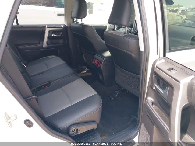Toyota 4runner Sr5 Premium 2022 JTEFU5JR6N5254682 Image 8