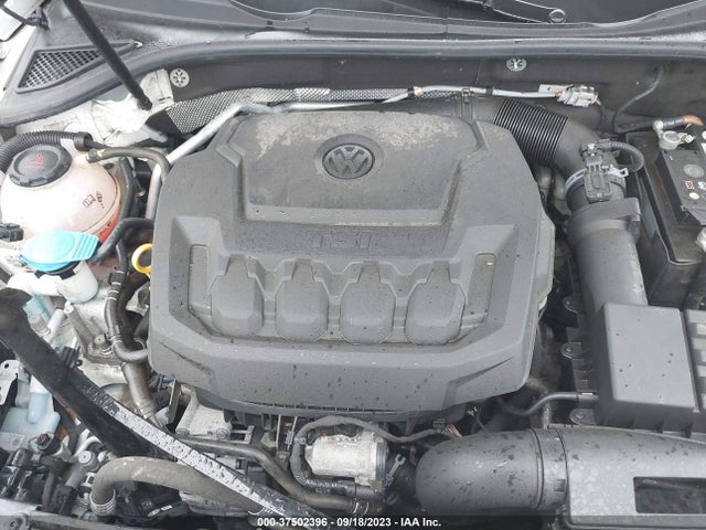 1VWLA7A35KC000862 Volkswagen Passat 2.0t Wolfsburg Edition